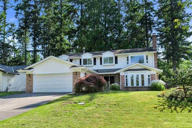 13499 17 AVENUE, South Surrey, British Columbia