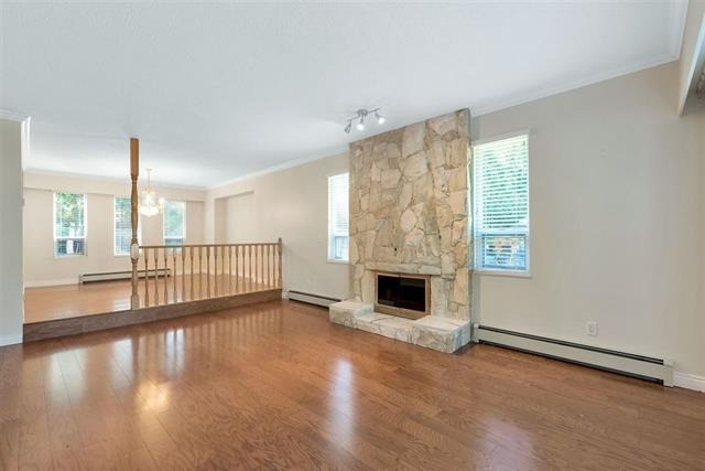 13499 17 Avenue, South Surrey, British Columbia   - Photo 8 - R2387703