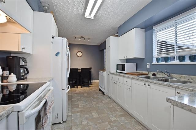 32478 Widgeon Avenue, Mission, British Columbia  V2V 5C1 - Photo 7 - R2768088