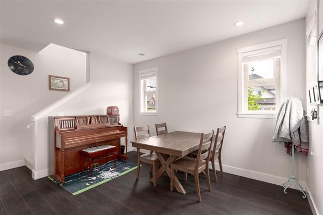 16408 25 Avenue, South Surrey, British Columbia   - Photo 10 - R2586791