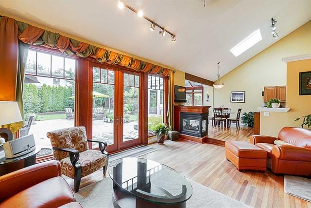 13976 19a Avenue, South Surrey, British Columbia   - Photo 10 - R2370020