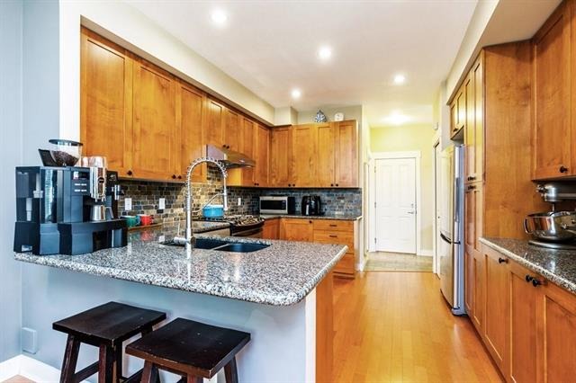 28 15237 36 Avenue, South Surrey, British Columbia   - Photo 10 - R2594787