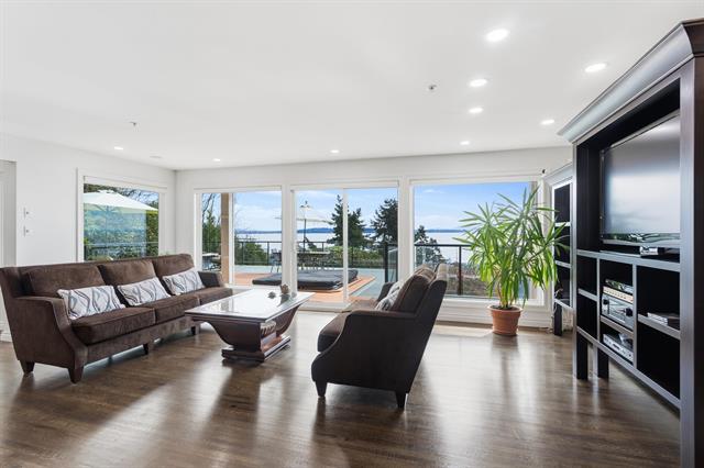 1309 Anderson Street, South Surrey, British Columbia   - Photo 9 - R3105645