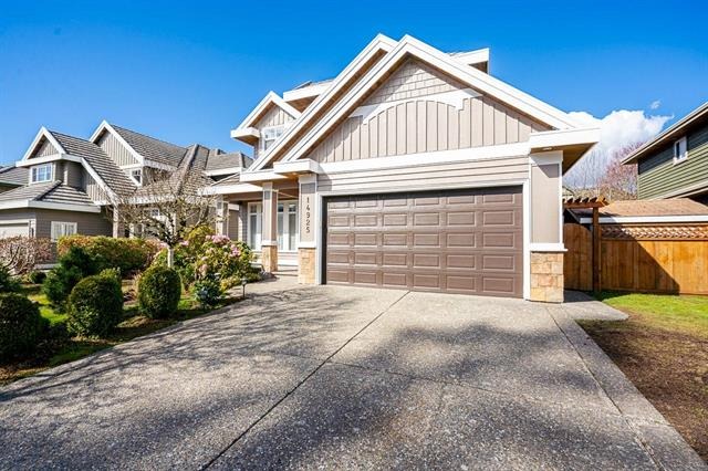 14925 23 AVENUE, South Surrey, British Columbia