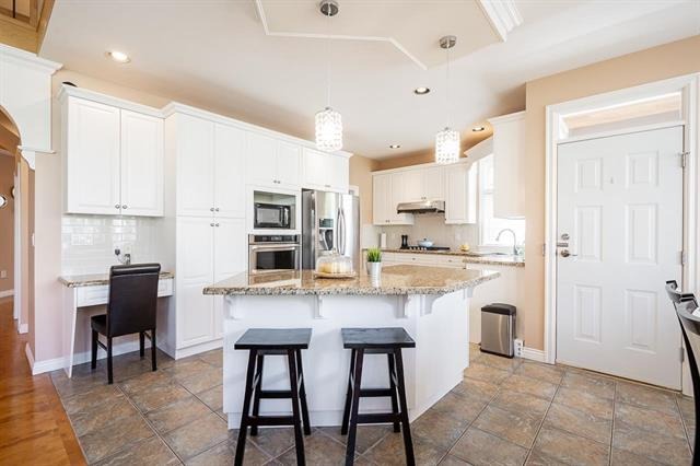 14925 23 Avenue, South Surrey, British Columbia   - Photo 10 - R2967632