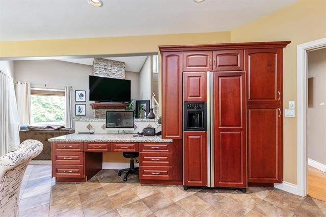 3299 137a Street, South Surrey, British Columbia   - Photo 11 - R2965649