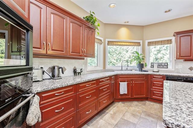 3299 137a Street, South Surrey, British Columbia   - Photo 13 - R2965649