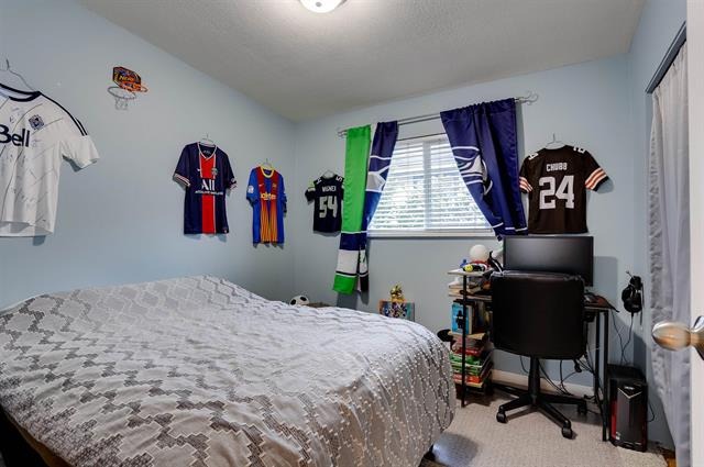15190 Beachview Avenue, South Surrey, British Columbia   - Photo 15 - R2757577