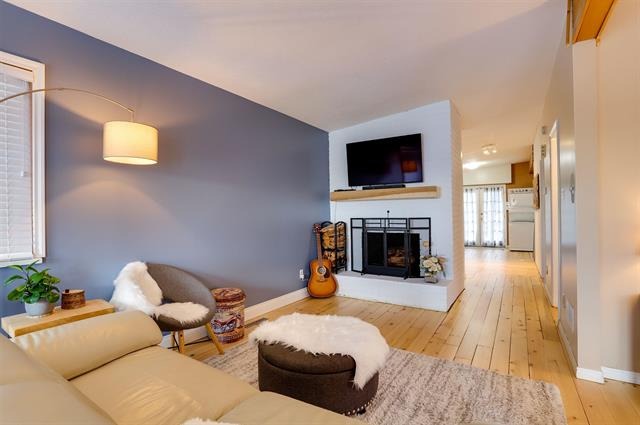 15190 Beachview Avenue, South Surrey, British Columbia   - Photo 7 - R2757577