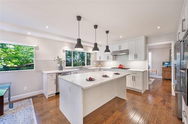 13292 18A AVENUE, South Surrey, British Columbia