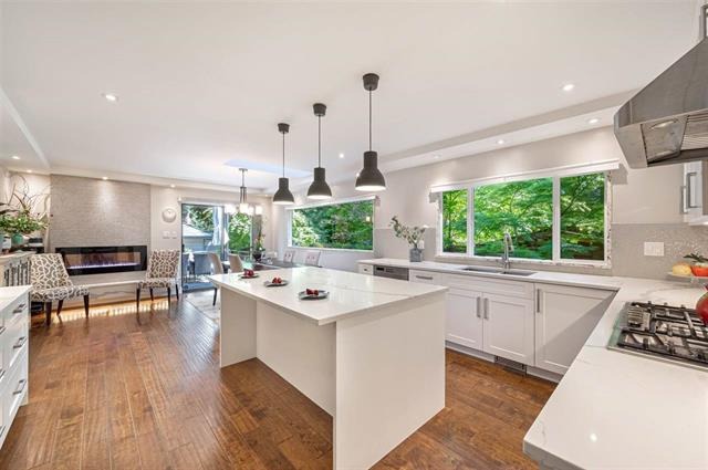 13292 18a Avenue, South Surrey, British Columbia   - Photo 13 - R2586740